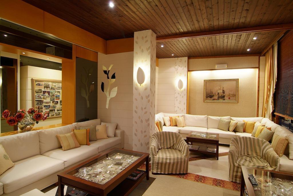 Hotel Kalafati Итеа Екстериор снимка