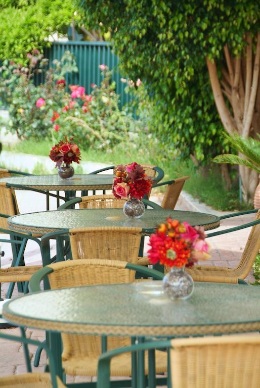 Hotel Kalafati Итеа Екстериор снимка